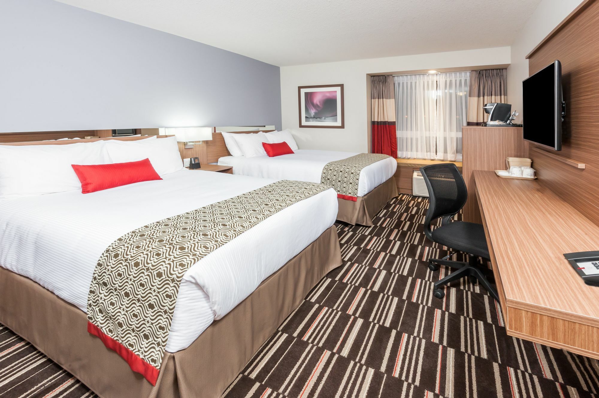 Microtel Inn & Suites By Wyndham Fort Saint John Fort St. John Exteriör bild