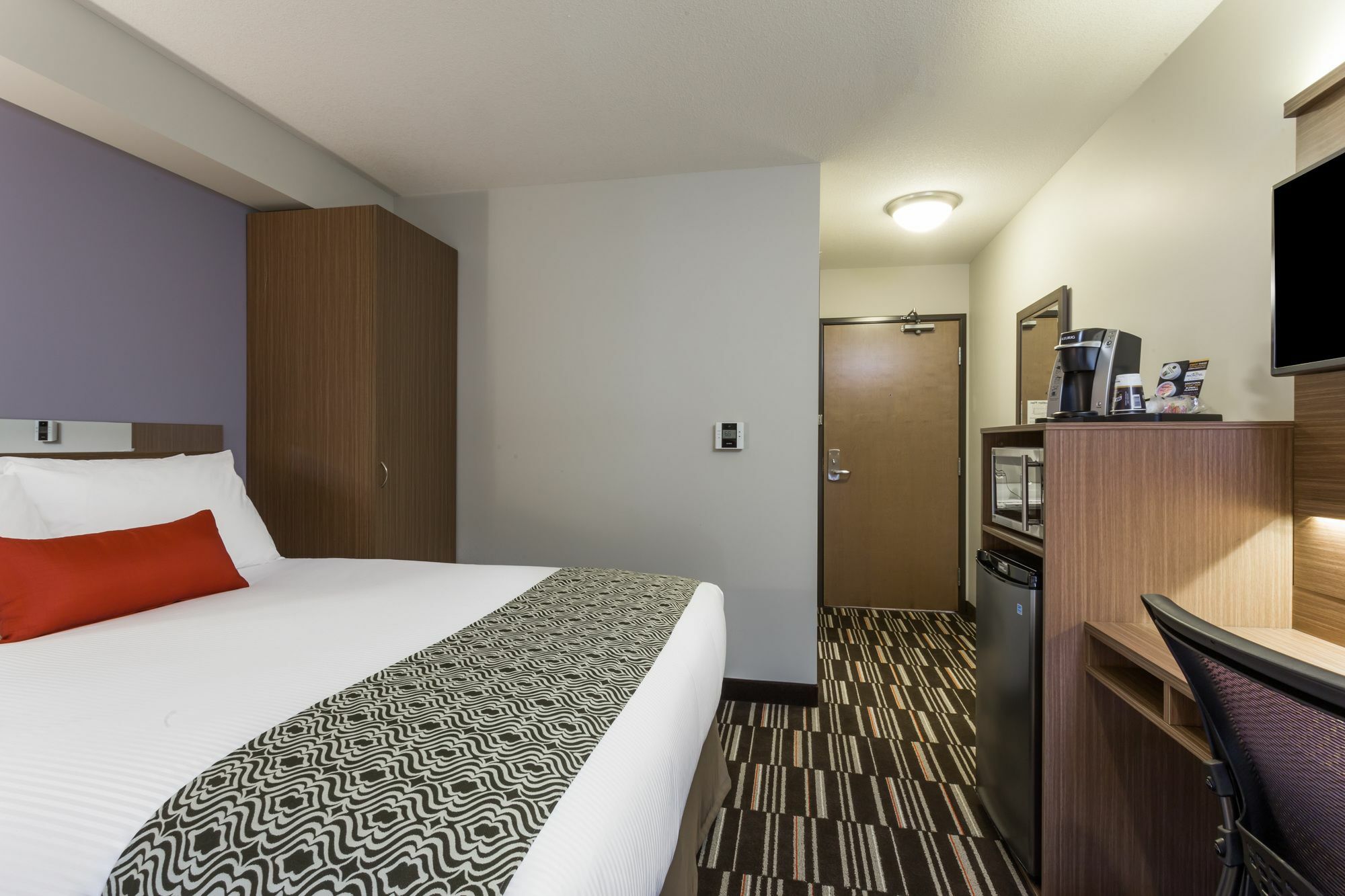 Microtel Inn & Suites By Wyndham Fort Saint John Fort St. John Exteriör bild