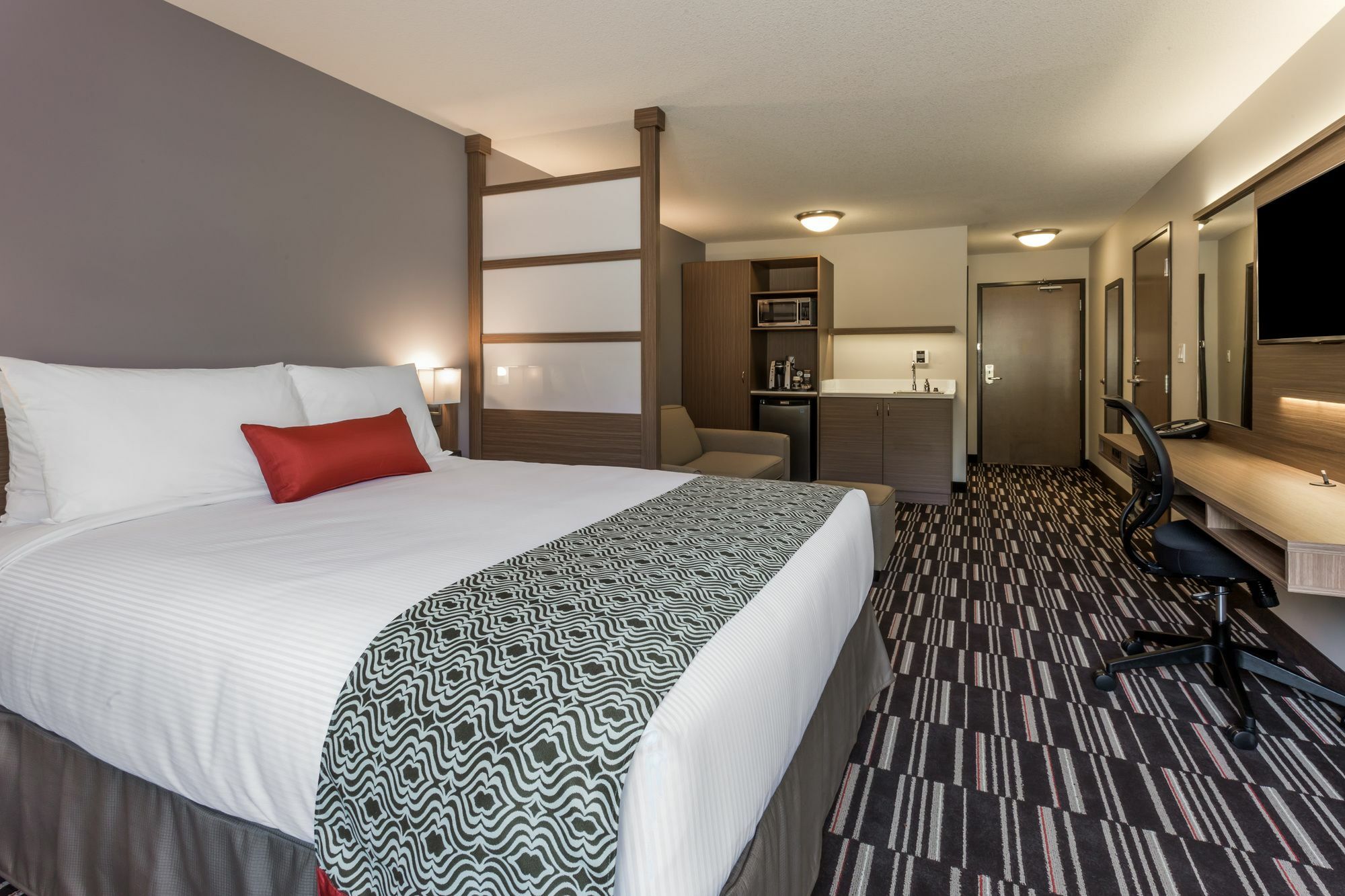Microtel Inn & Suites By Wyndham Fort Saint John Fort St. John Exteriör bild